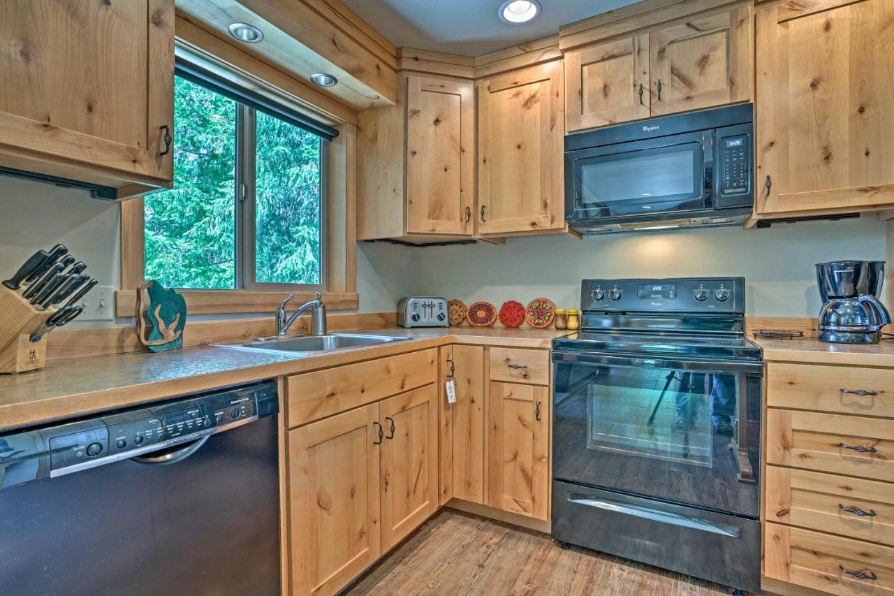 Private Leavenworth Cabin With Mtn Views And Fire Pit Esterno foto